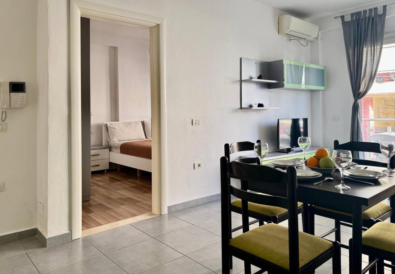 White - Apartment Sarande