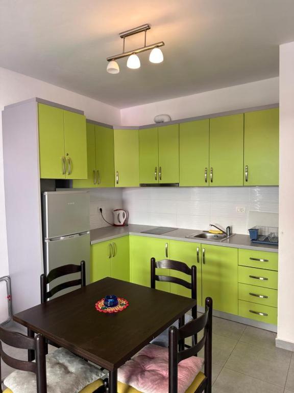 White - Apartament